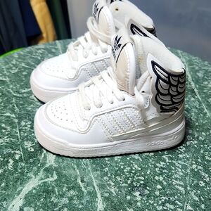 ADIDAS X JEREMY SCOTT WINGS